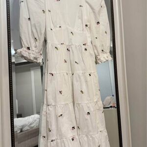 Ivycity White Floral Midi Dress